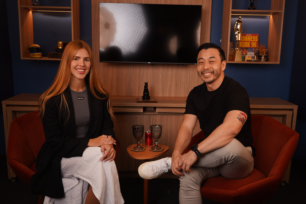Bastidores da produção de podcast Janelaberta